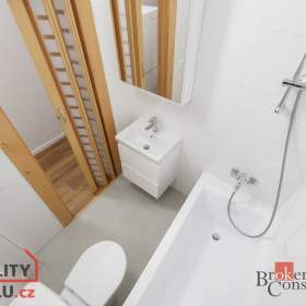 Foto inzerátu Prodej bytu 1+kk 30 m2, Praha