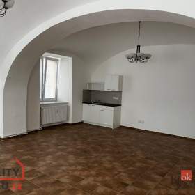 Pronájem kanceláře 44 m², Horní Benešov / 19564076