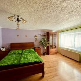 Foto inzerátu Prodej rodinného domu 230 m², Černuc