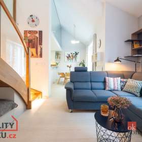 Prodej bytu 4+kk 93 m², Praha / 19576660