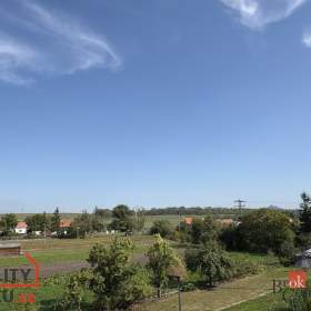 Foto inzerátu Prodej bytu 3+1 70 m², Koštice