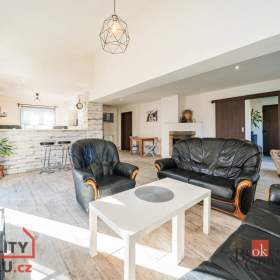 Prodej rodinného domu 143 m², Nespeky / 19578236