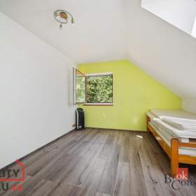 Foto inzerátu Prodej rodinného domu 170 m², Libušín