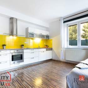 Prodej bytu 2+kk 48 m², Praha / 19583118