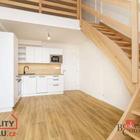 Pronájem bytu 2+kk 38 m², Opava / 19585417