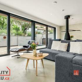 Foto inzerátu Prodej rodinného domu 224 m², Praha