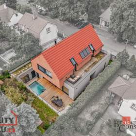 Prodej rodinného domu 224 m², Praha / 19585520