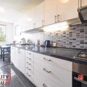 Prodej bytu 3+1 71 m², Praha / 19586174