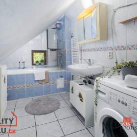 Foto inzerátu Prodej rodinného domu 379 m², Janov nad Nisou