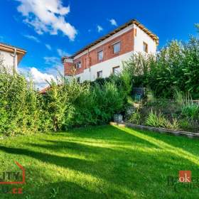 Foto inzerátu Prodej bytu 3+kk 71 m², Bašť