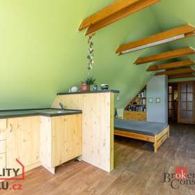 Foto inzerátu Prodej rodinného domu 140 m², Zbůch