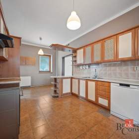 Foto inzerátu Prodej rodinného domu 189 m², Běrunice