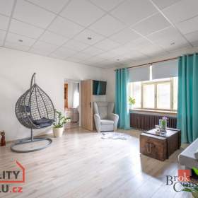 Prodej bytu 4+1 209 m², Blansko / 19592240