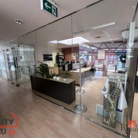 Foto inzerátu Pronájem kanceláře 22 m², Hradec Králové