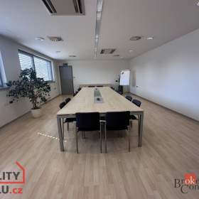 Foto inzerátu Pronájem kanceláře 13 m², Hradec Králové