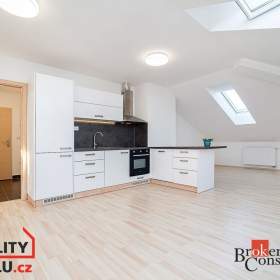 Pronájem bytu 2+kk 80 m², Kladno / 19596450