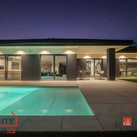 Foto inzerátu Prodej rodinného domu 216 m², Úherce