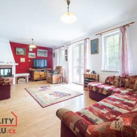 Foto inzerátu Prodej rodinného domu 315 m², Veliká Ves