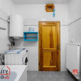 Foto inzerátu Prodej rodinného domu 144 m², Choťánky