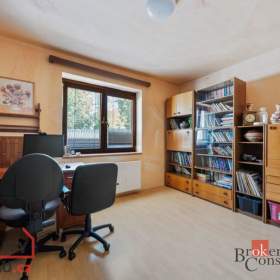 Foto inzerátu Prodej rodinného domu 250 m², Dubenec