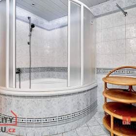 Foto inzerátu Prodej zemědělské usedlosti 200 m², Okrouhlá