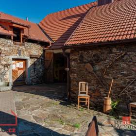 Foto inzerátu Prodej restaurace 161 m², Velhartice