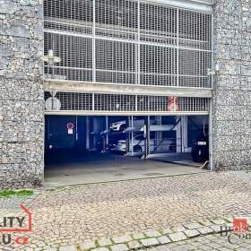 Foto inzerátu Pronájem garážového stání 12 m², Praha