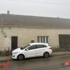Prodej rodinného domu 420 m², Lesonice / 19606984