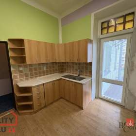 Pronájem bytu 4+1 123 m², Opava / 19607341