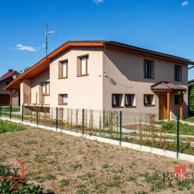 Foto inzerátu Prodej rodinného domu 252 m², Holasovice