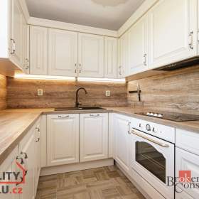 Foto inzerátu Prodej rodinného domu 252 m², Holasovice