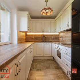 Foto inzerátu Prodej rodinného domu 252 m², Holasovice