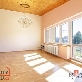 Foto inzerátu Prodej rodinného domu 252 m², Holasovice