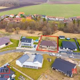 Foto inzerátu Prodej rodinného domu 112 m², Všechlapy