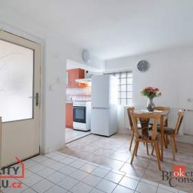 Foto inzerátu Prodej rodinného domu 160 m², Jirny
