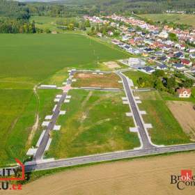 Prodej stavebního pozemku 1 131 m², Soběkury / 19613781