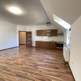 Foto inzerátu Prodej bytu 2+kk 73 m², Ostrava