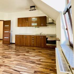 Foto inzerátu Prodej bytu 2+kk 73 m², Ostrava