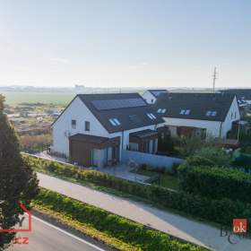 Prodej bytu 3+kk 102 m², Smiřice / 19614384