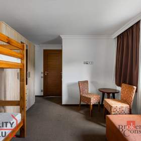 Foto inzerátu Prodej rodinného domu 298 m², Kamenice