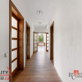 Foto inzerátu Prodej rodinného domu 298 m², Kamenice