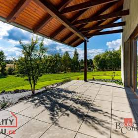 Foto inzerátu Prodej rodinného domu 298 m², Kamenice