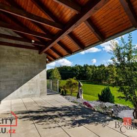 Foto inzerátu Prodej rodinného domu 298 m², Kamenice