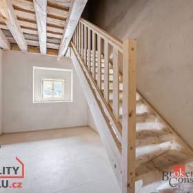 Foto inzerátu Prodej bytu 4+kk 110 m², Jince