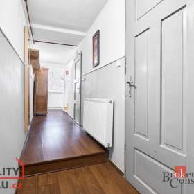 Foto inzerátu Prodej rodinného domu 100 m², Ostrov