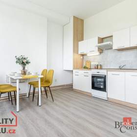Pronájem bytu 3+kk 68 m², Mlékojedy / 19620143