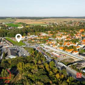 Pronájem komerčního pozemku 6 990 m², Mělník / 19620383