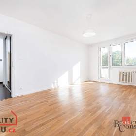 Pronájem bytu 2+1 54 m², Praha / 19624140