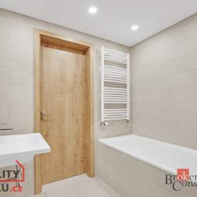 Foto inzerátu Pronájem bytu 2+kk 53 m², Praha