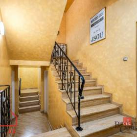 Foto inzerátu Prodej vily 287 m², Praha